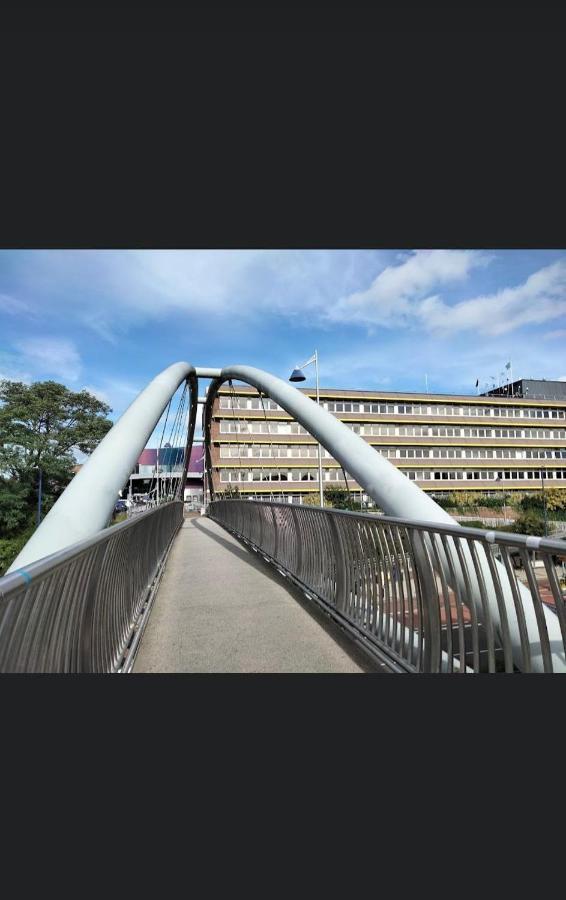 Kent, Dartford Station Apartments エクステリア 写真